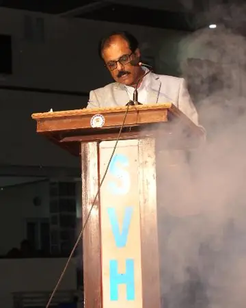 Mr. Anil Krishna Pillai addressing the school